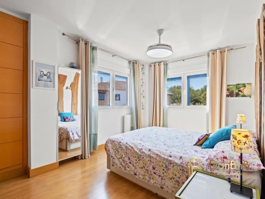 Villa Casa Pareada En Los Pinos De Alhaurin Malaga à Alhaurín de la Torre Extérieur photo
